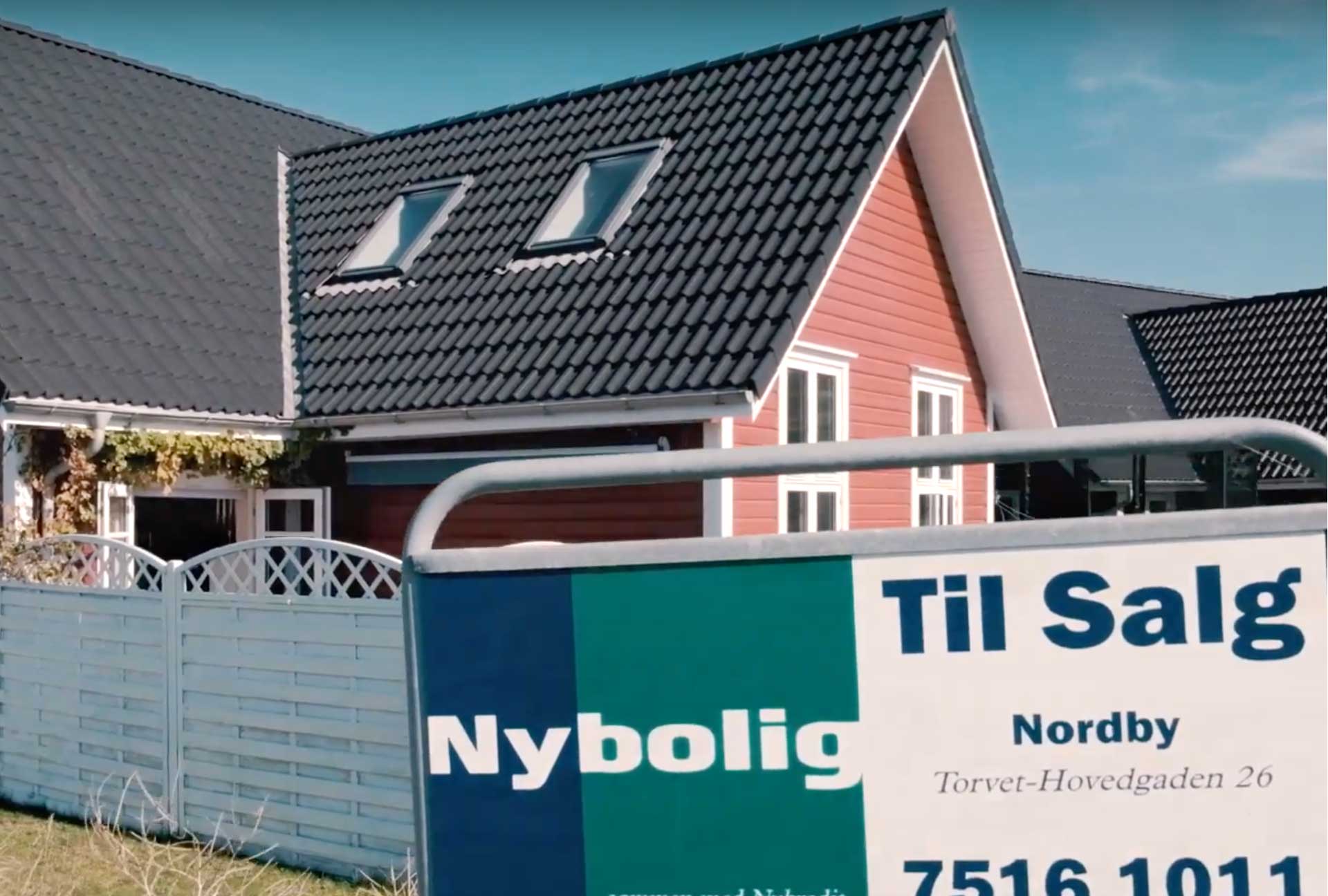 Salgsannonce video af ejendom hus tilsalg.